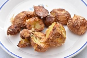 Parmesan kartofler i airfryer el. ovn - opskrift