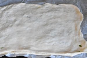 Butterdejsstænger med spinat - butterdej twister