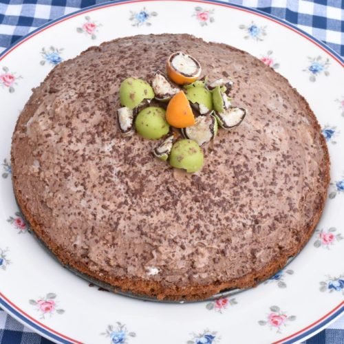 Kage med påskeæg - nem påskekage opskrift