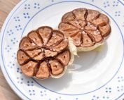 Bagte hvidløg i airfryer el. ovn - nem opskrift