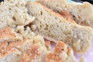 Foccacia brød i airfryer - opskrift på madbrød