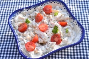 Hønsesalat opskrift - hjemmelavet hønsesalat