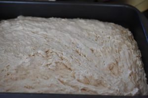 Koldhævet foccacia brød i bradepande - nemt