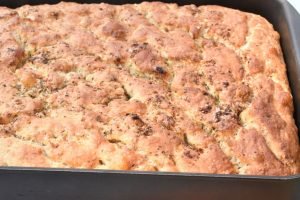 Koldhævet foccacia brød i bradepande - nemt