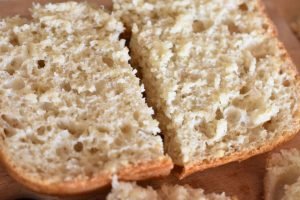 Koldhævet foccacia brød i bradepande - nemt