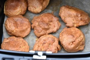 Fiskefrikadeller i airfryer - nem opskrift