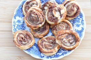 Kanelsnegle med færdig butterdej - nemme