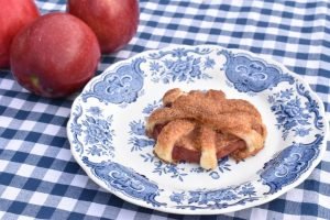 Æblesnurrer med butterdej - nem opskrift