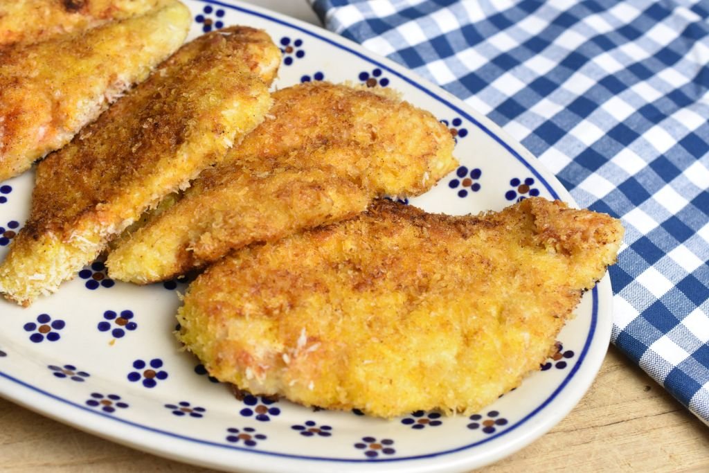 Crispy chicken opskrift - sprød paneret kylling