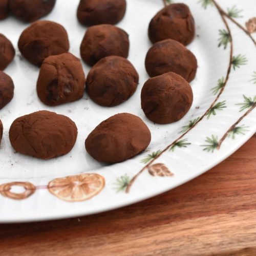 Chokoladetrøfler opskrift - nemme og lækre