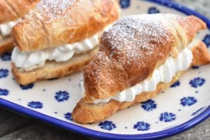 Croissant semlor - fastelavnsbolle croissant
