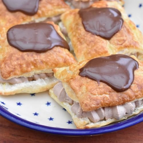 Fastelavnsboller af butterdej med Nutella