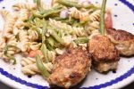 Kyllingefrikadeller i airfryer - nem sund opskrift