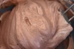 Påskereder - chokolademarengs med fyld