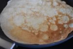 Pandekager med kærnemælk - opskrift på kærnemælkspandekager