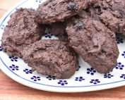 Chokorug - nem opskrift på rugbrødssnacks med chokolade
