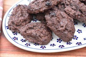Chokorug - nem opskrift på rugbrødssnacks med chokolade