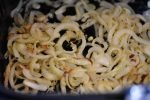 Stegte løg i airfryer - opskrift på sprøde ristede løg