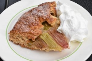 Rabarbergalette - nem opskrift på sprød galette med rabarber