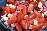 Tomatsalat med løg - nem salat med tomater
