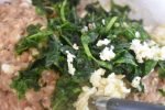 Kyllingefrikadeller med hytteost og havregryn