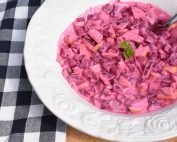 Russisk salat - nem opskrift på salat med rødbeder