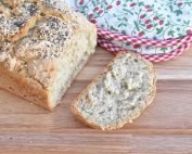 Æltefrit brød i form - franskbrød af nem æltefri dej