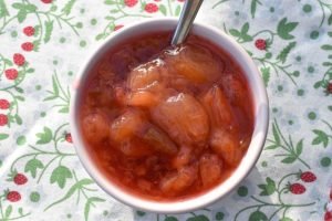 Blommekompot nem opskrift - til skyr, ost og brød