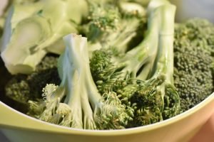 Broccolisuppe - nem opskrift på cremet suppe med broccoli