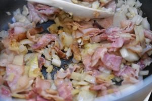 Tortellini suppe med bacon og fløde - one pot