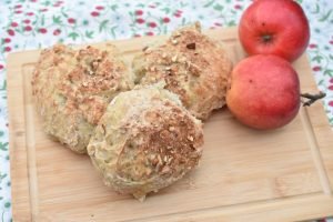Grove æbleboller med havregryn - nem opskrift