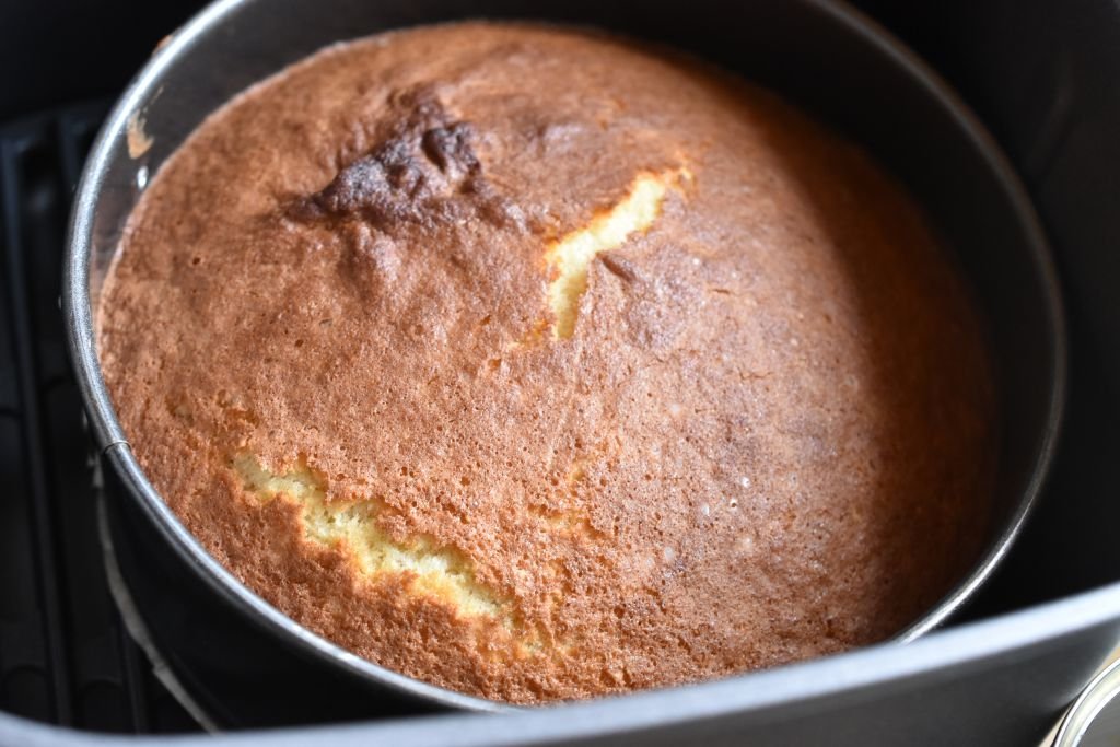 Sandkage i airfryer - opskrift på nem klassisk kage
