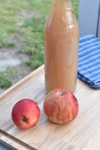 Æblesaft - nem opskrift på hjemmelavet saft med æbler