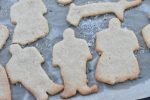 Julesmåkager med glasur - figurkager til udstikning