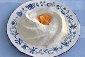 Fløderand - opskrift på nem klassisk dansk dessert med fløde