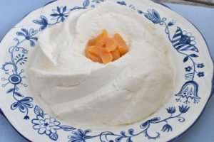 Fløderand - opskrift på nem klassisk dansk dessert med fløde