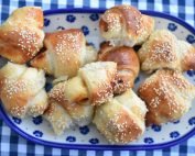Mini pølsehorn - små pølsehorn med cocktailpølser