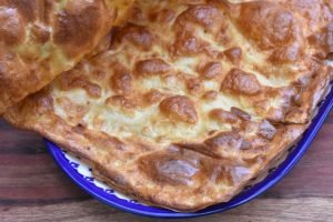 Fladbrød med hytteost og æg - nem opskrift