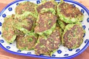 Grønne frikadeller med ærter - vegetar ærtedeller
