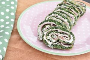 Spinatroulade med skinke - nem forret uden fisk