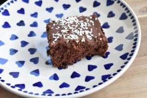Chokoladekage med kokos - kakaokage i bradepande