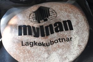 Nutella lagkage - opskrift på nem chokoladelagkage